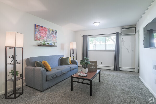 The Edge at 1815 - Student Housing, Mount Pleasant, MI 48858 - photo 5