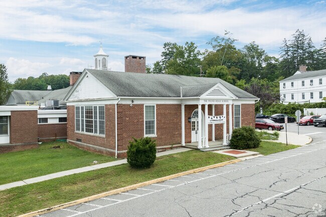 Pound Ridge Elementary School: The cornerstone of early learning in Pound Ridge.