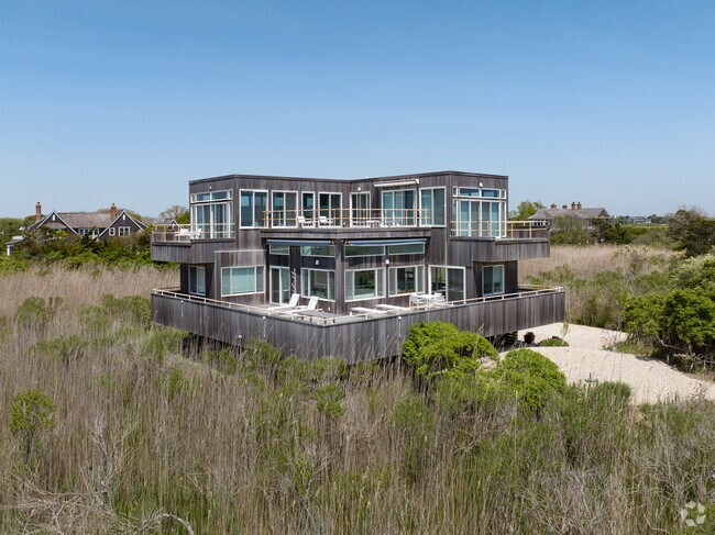 Contemporary homes are becoming more common in Bridgehampton.