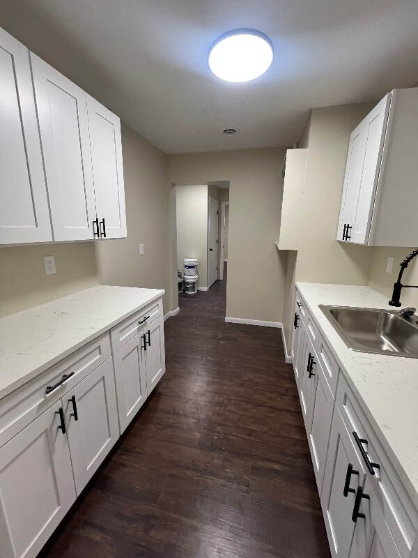 508 E Broad St, Elyria, OH 44035 - photo 3