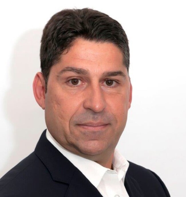 Julio Murta Oliveira