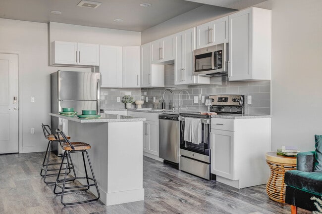 Copper 87, West Jordan, UT 84088 - photo 3