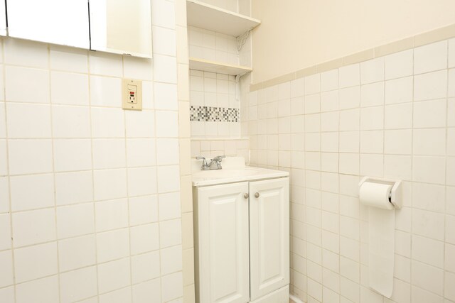 310 Talbot Ave unit 2, Dorchester Center, MA 02124 - photo 5