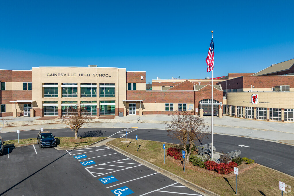 Gainesville High School, Gainesville GA Rankings & Reviews - Homes.com