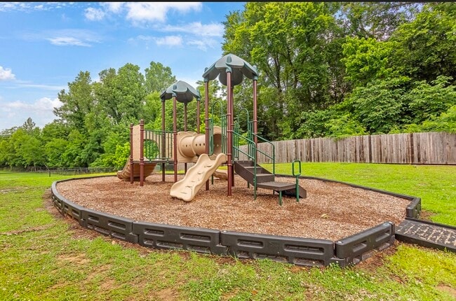 Azalea Cove, Vicksburg, MS 39180 - photo 5