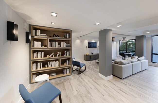 78 Suffolk Ave unit A1, Hialeah, FL 33010 - photo 2