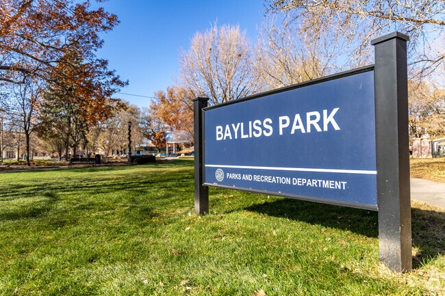 Bayliss Park features the whimsy of swan scupltures, fountains and walking paths.