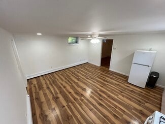 66 Prospect Rd Unit Apartment, Centerport, NY 11721