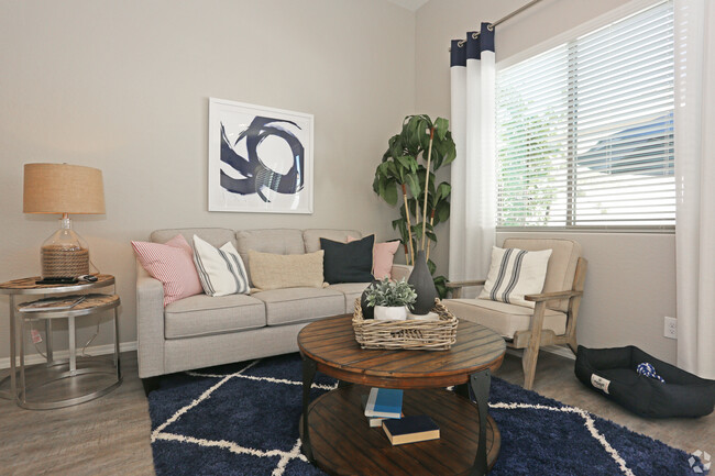 1BR, 1BA - Seaside 668 SF