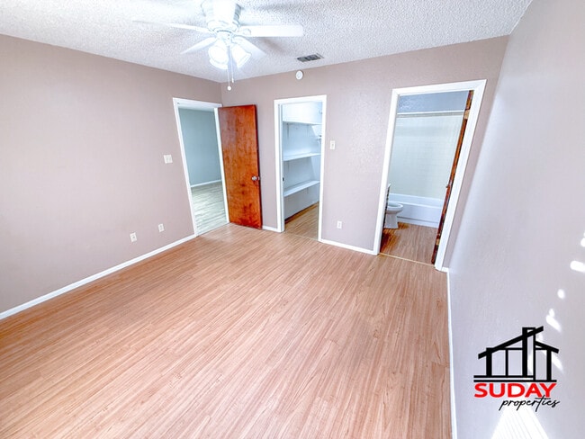 209-209 Fletcher Dr unit 207-A, Del Rio, TX 78840 - photo 5