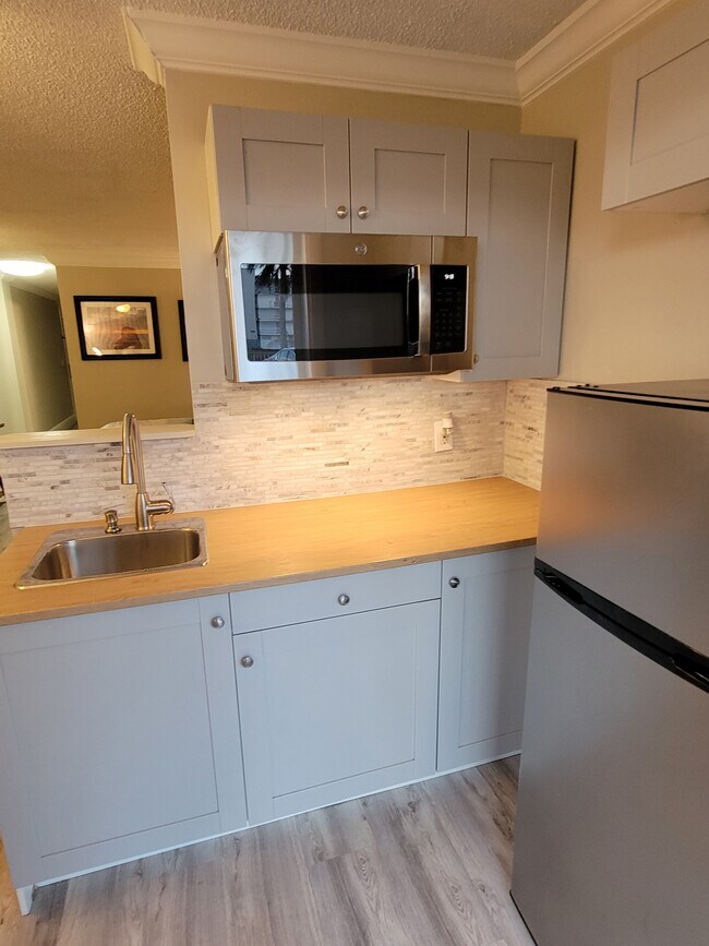 Ocean Jewels unit 101, Daytona Beach, FL 32118 - photo 6