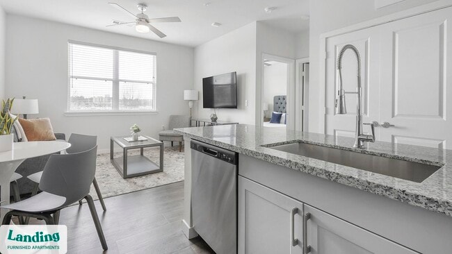 1148 Silber Rd unit 2243, Houston, TX 77055 - photo 7