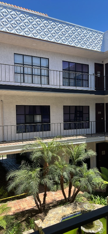 21707 Hawthorne Blvd, Torrance, CA 90503