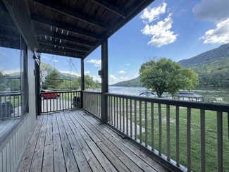 21752 River Canyon Rd, Chattanooga, TN 37405