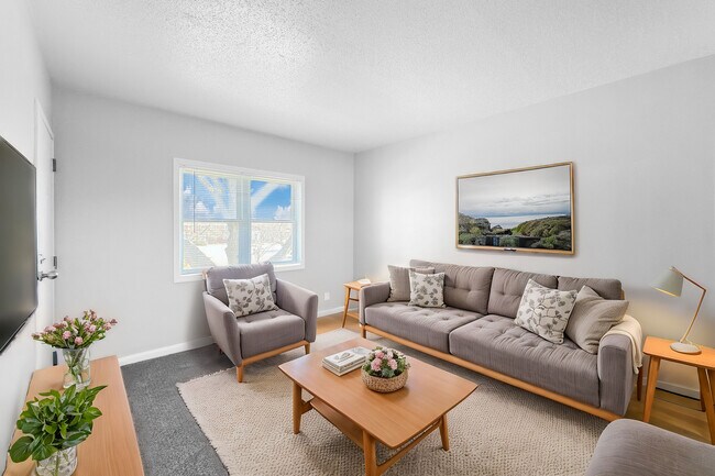 Wakonda Village and Manor Apartment Homes, Des Moines, IA 50315 - photo 4