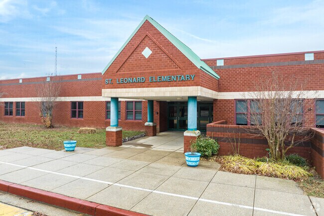 St. Leonard Elementary School has a great student-teacher ratio.