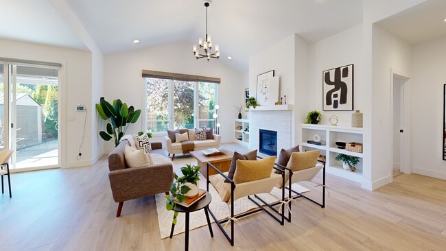 1575 NE 17th Ave, Canby, OR 97013 - photo 2