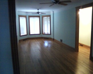 640 W 35th St Unit 1, Chicago, IL 60616