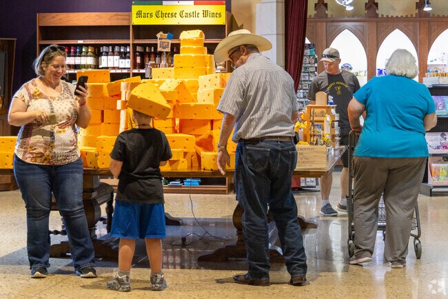 Mars Cheese Castle is a local favorite near Hillcrest.
