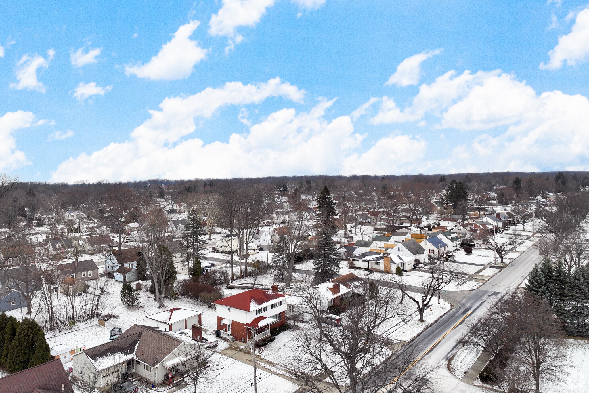 Cape Cods, bungalows, colonial inspired and America Foursquare homes are available in Bolindale.
