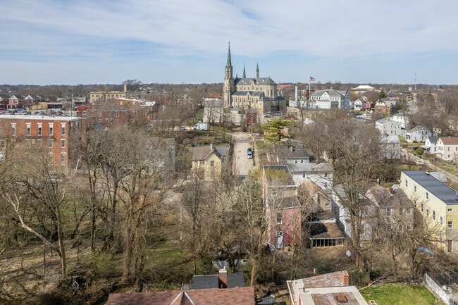 East Price Hill features of a variety of amenities, including unique homes, art and greenery.