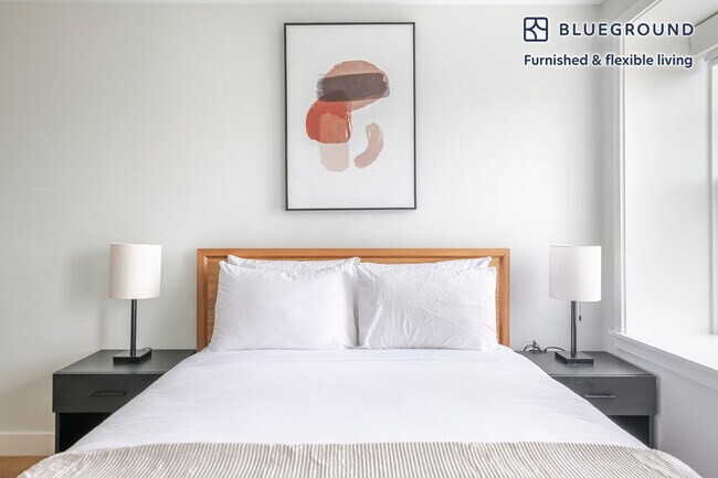 12 Commonwealth Ave unit FL8-ID1256, Boston, MA 02116 - photo 7