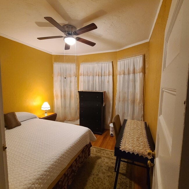 35 Algonquin St, Dorchester Center, MA 02124 - photo 3