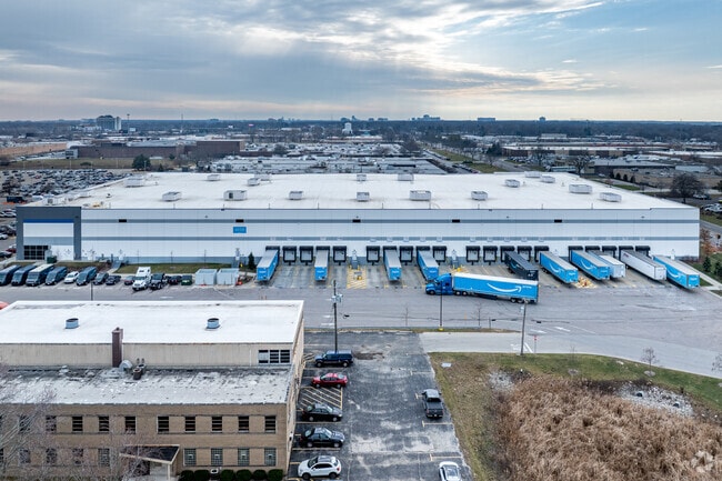 Amazon is a major employer in Palatine at its large distribution center.