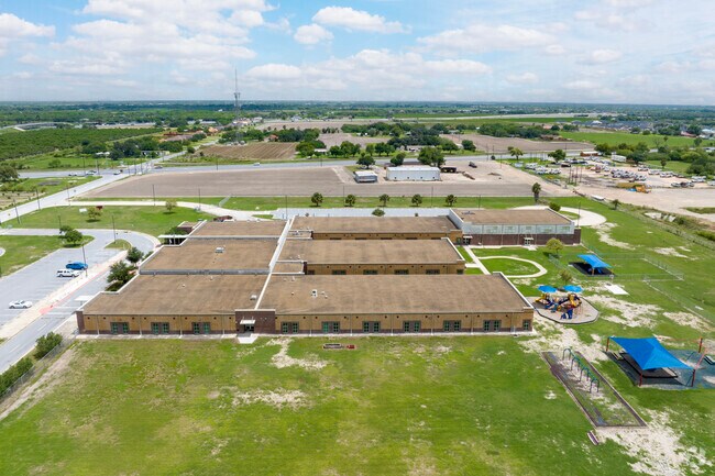 Sam Houston Elementary School hosts grades Pre-K to 5th grade in the La Feria, Tx area.