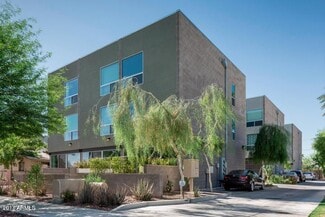 525 E Willetta St, Phoenix, AZ 85004