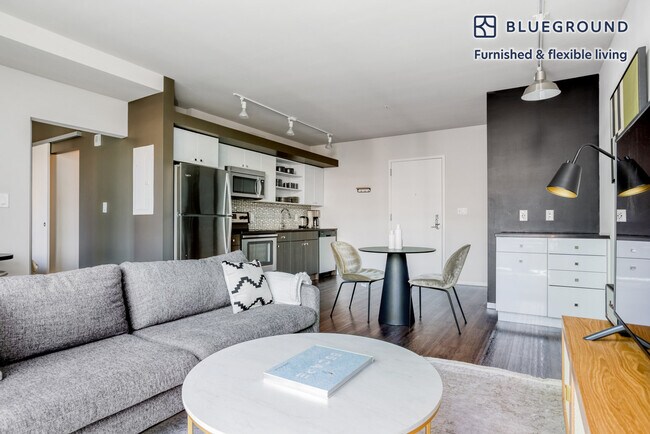 45 Stuart St unit FL6-ID626, Boston, MA 02116 - photo 2