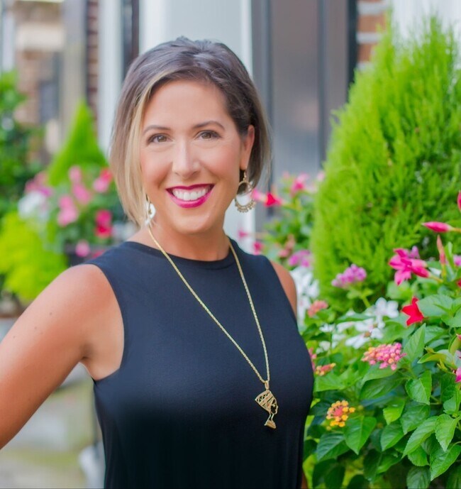 Danielle Traverse