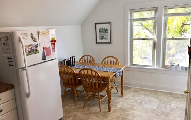 520 S Mills St unit 2.5, Madison, WI 53715 - photo 4