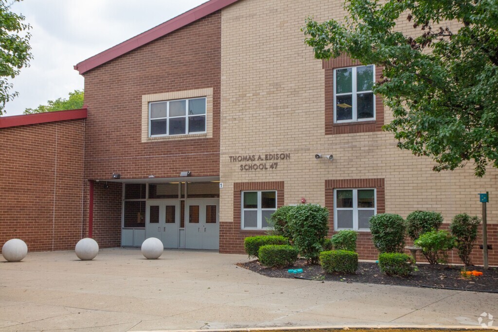 Edison School of the Arts 47 serves students in the West Indianapolis community.