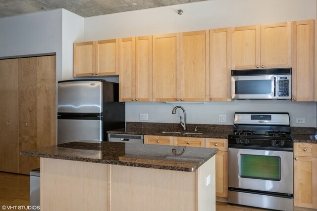 321 S Sangamon St unit 408, Chicago, IL 60607 - photo 4