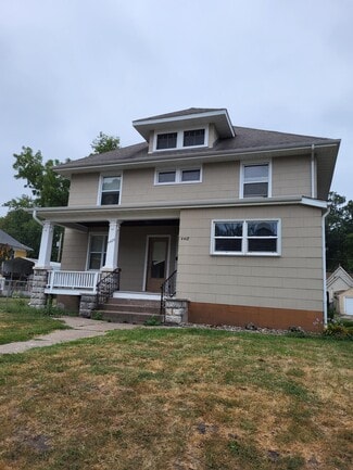 4420 8th Ave, Rock Island, IL 61201