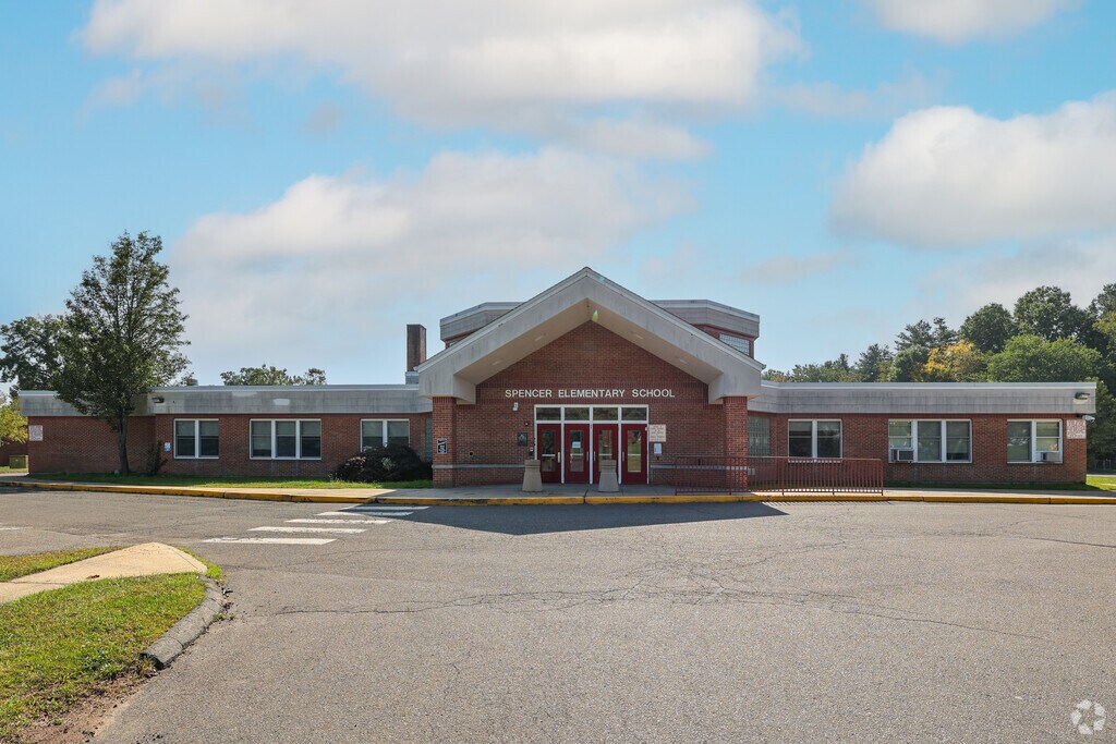 Spencer School has 249 students in grades K-5 with a student-teacher ratio of 15 to 1.