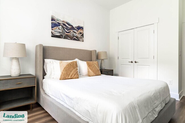 2101 Lakeside Lofts Cir unit 1021, Cary, NC 27513 - photo 6