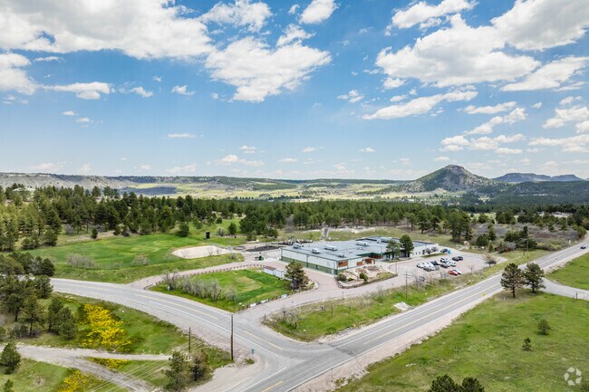 Larkspur Elementary School