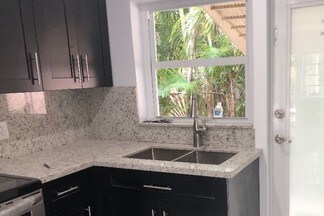 634 SE 4th Place, Hialeah, FL 33010