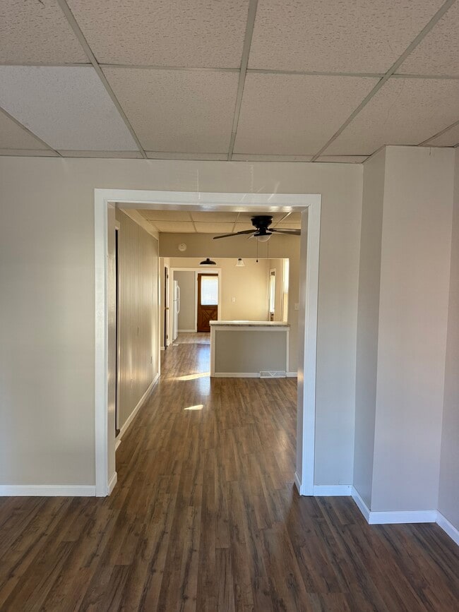 402 4th St, New Cumberland, PA 17070 - photo 4