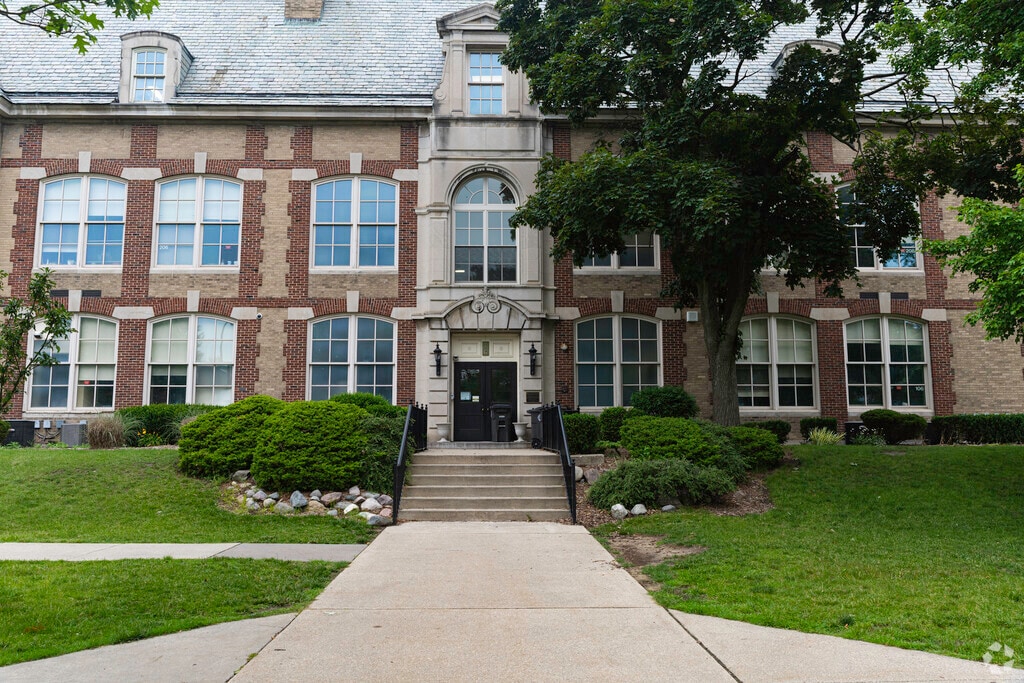 Richard Elementary School, Grosse Pointe Farms MI Rankings & Reviews