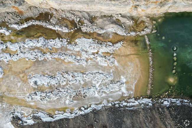 There is an active limestone quarry just outside of Huntington, IN.