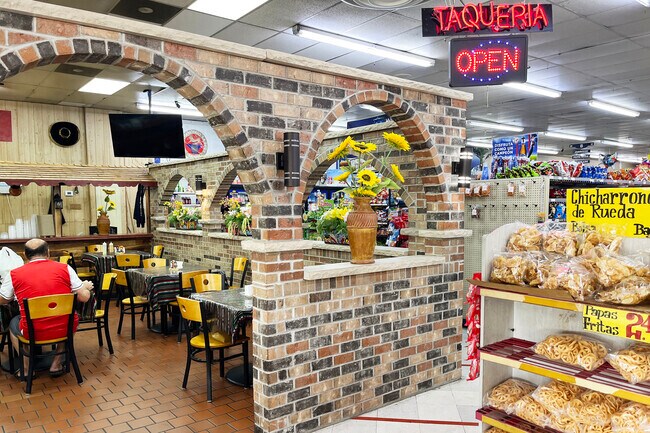 Inside Supermercado Carrera, Edgelawn Randall locals find a beloved taqueria.