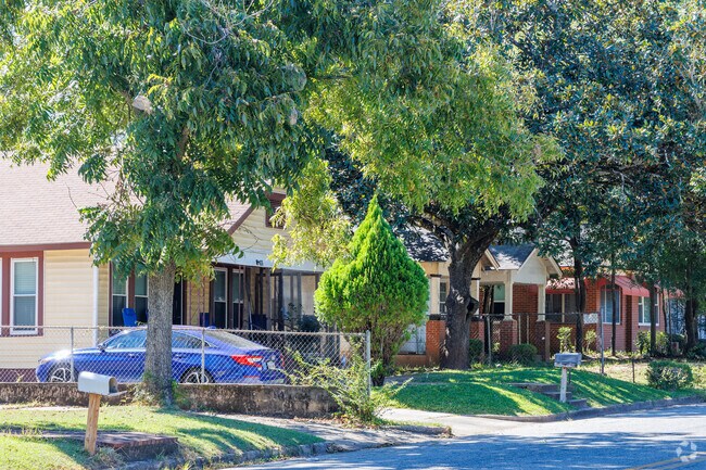 Rows od mature homes and trees line the streets of Dixieland.