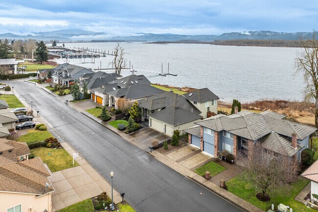 Almost 80% of homes in Camas are single-family residences.