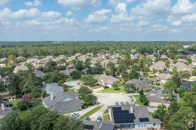 Spring Trails' master-planned design ensures residents enjoy a cohesive neighborhood feel.