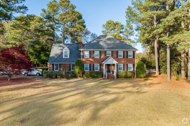 Colonial homes on large lots are available, especially in the northern areas of the Belvedere.