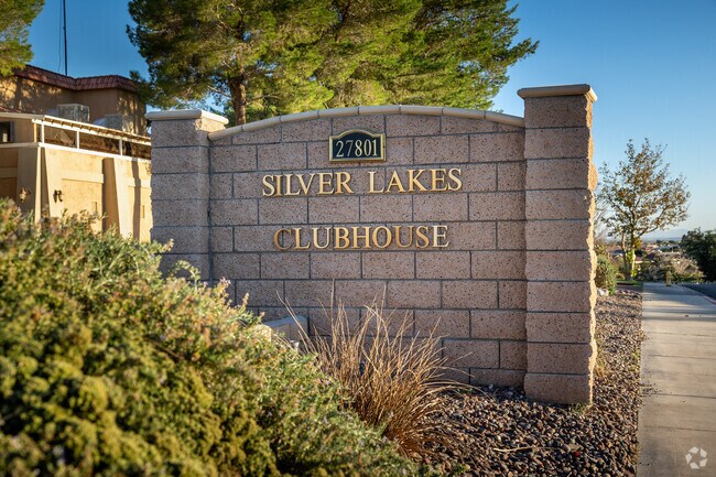 Silver Lakes Clubhouse offers a variety of amenities to members.