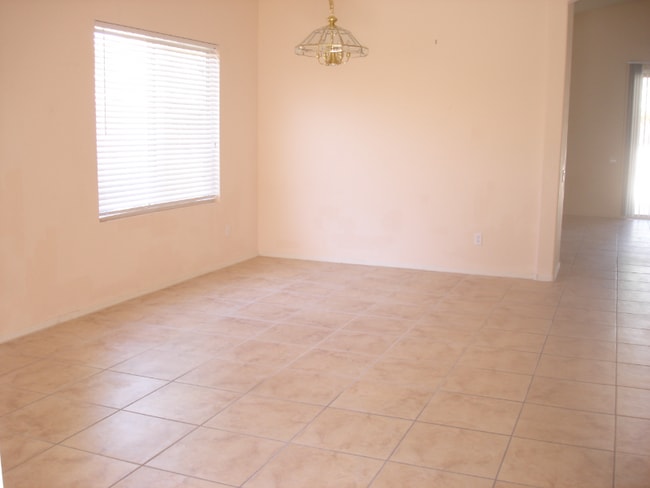 5360 N Placita Los Arbustos, Tucson, AZ 85750 - photo 2